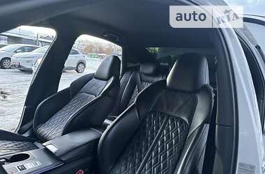 Седан Audi A6 2019 в 