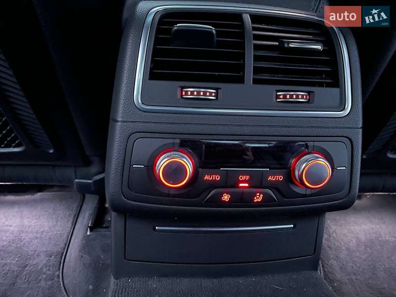 Седан Audi A6 2015 в Киеве