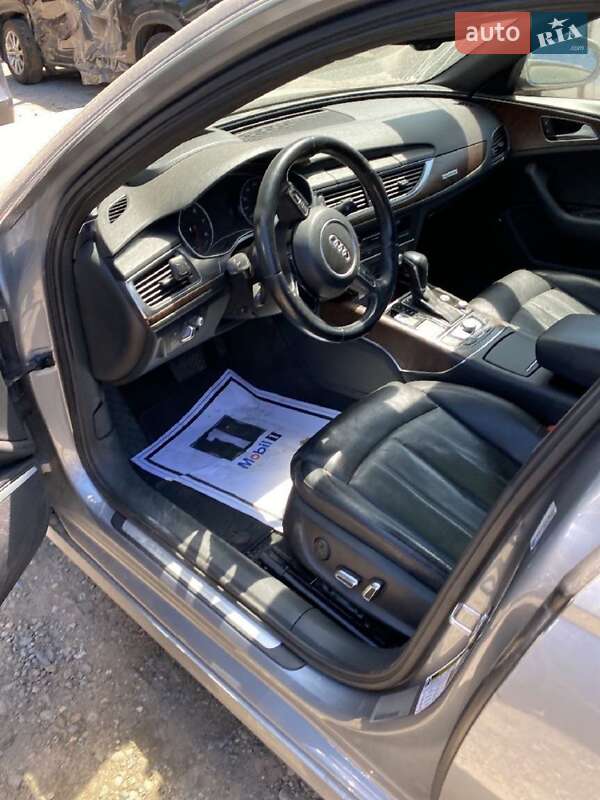 Седан Audi A6 2015 в Киеве