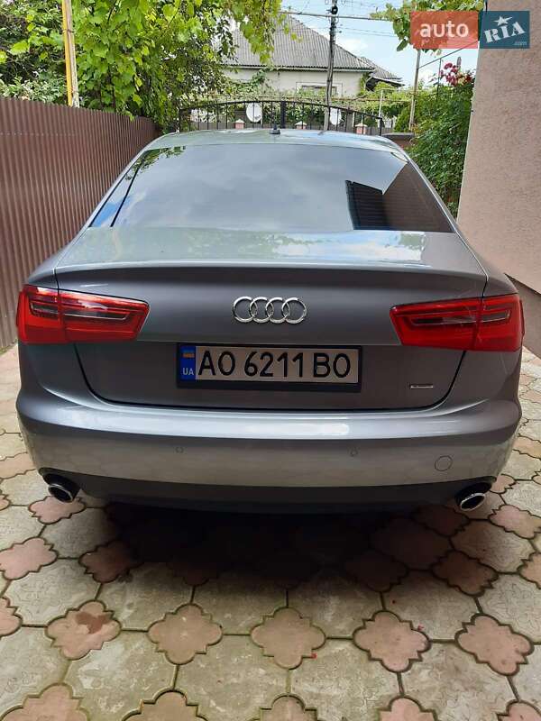 Седан Audi A6 2014 в Ужгороде