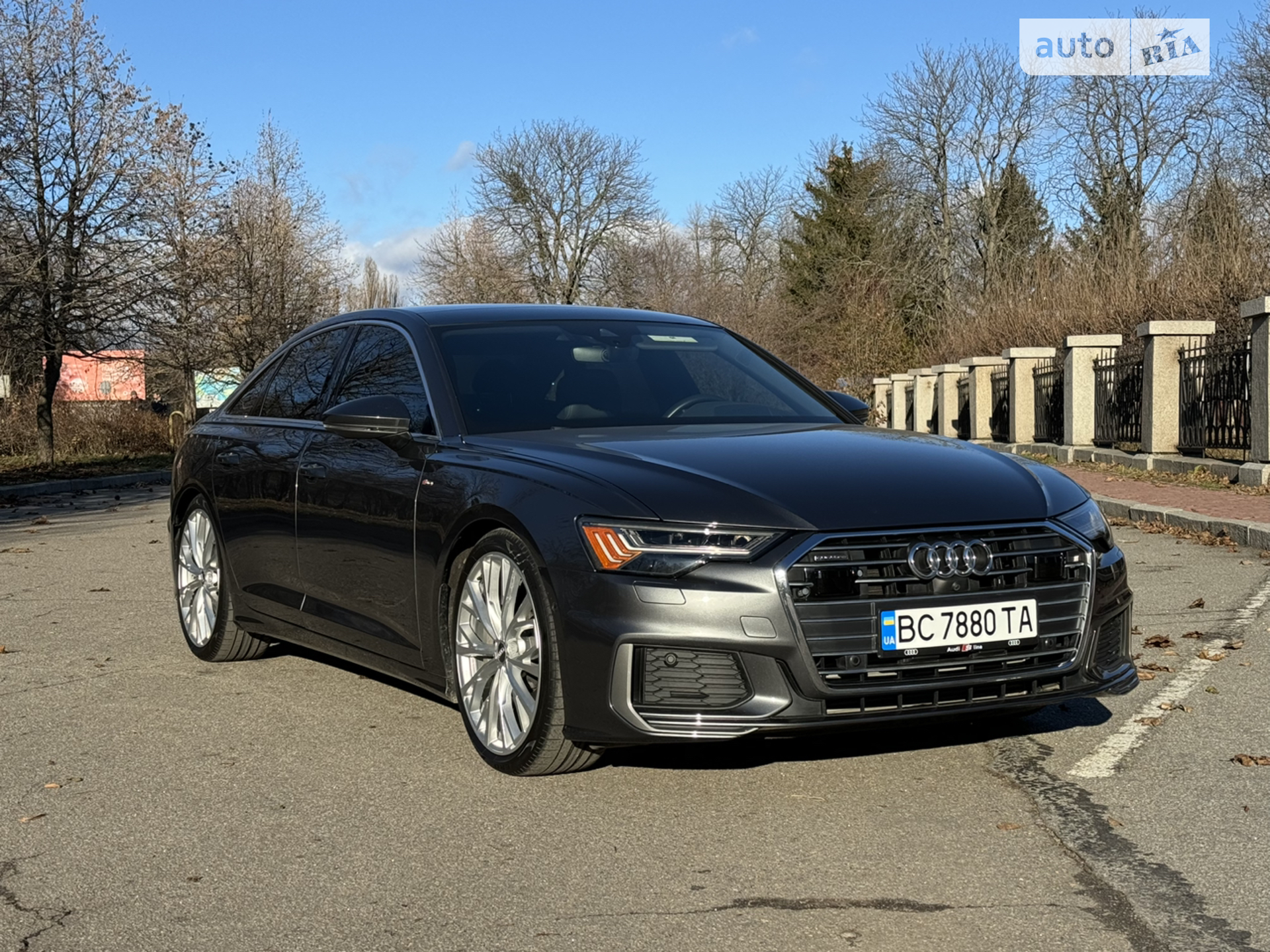Audi A6 2018 VIN WAUM2AF23KN017789 фото оголошення 2 з 5