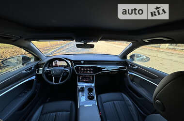 Седан Audi A6 2018 в 