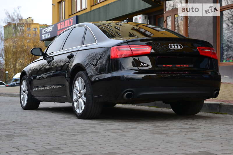 Седан Audi A6 2013 в Луцке