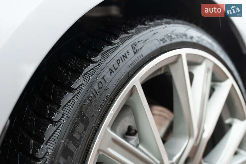 Универсал Audi A6 2021 в Житомире