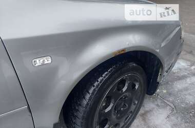 Седан Audi A6 2001 в 