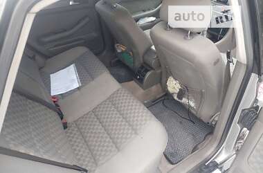 Седан Audi A6 2001 в 