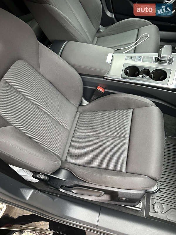 Универсал Audi A6 2018 в Черновцах