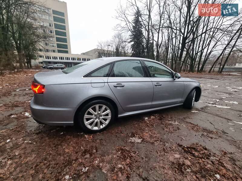 Седан Audi A6 2015 в Киеве