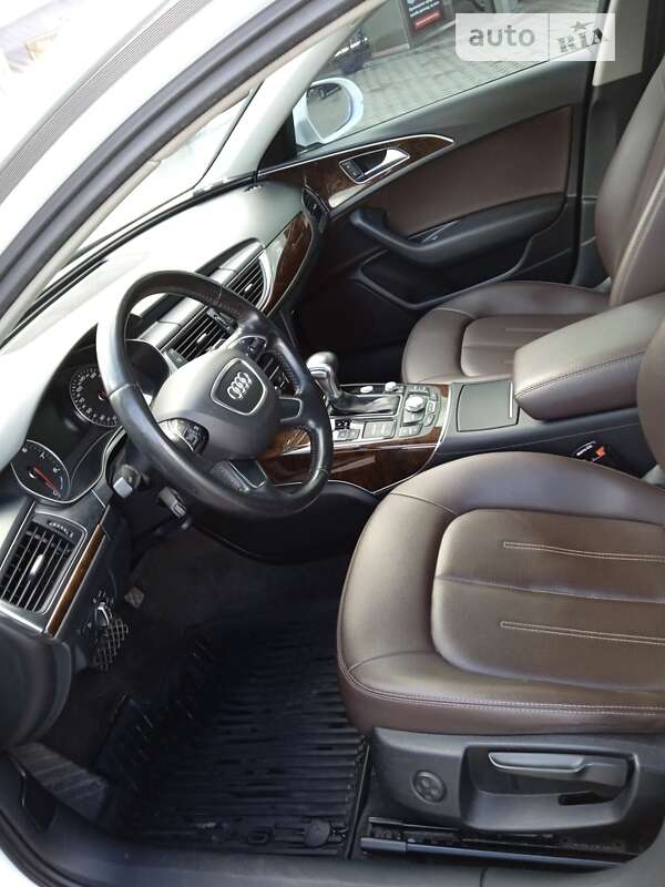 Седан Audi A6 2011 в Олександрії