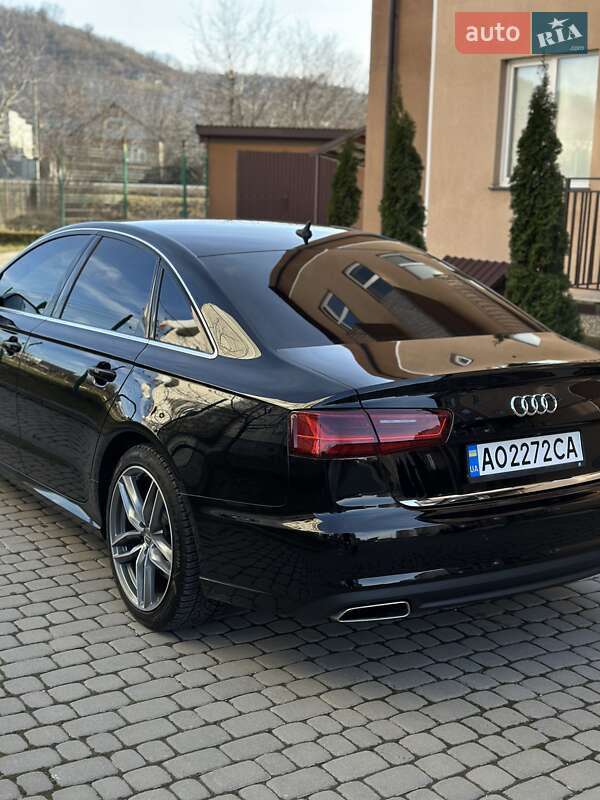 Седан Audi A6 2015 в Мукачево