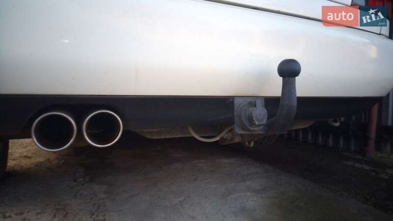 Седан Audi A6 1995 в Берегово