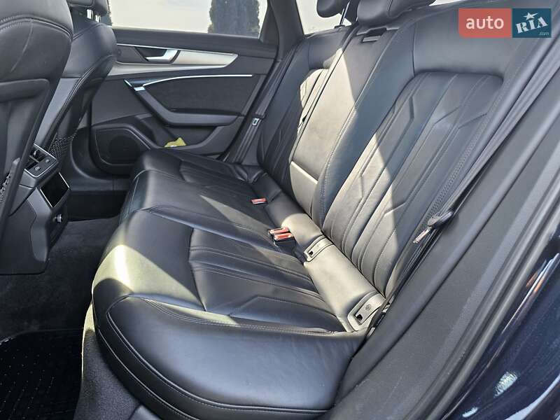 Седан Audi A6 2019 в Чернівцях