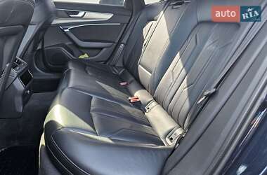Седан Audi A6 2019 в 