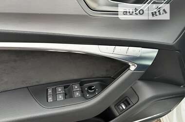 Седан Audi A6 2019 в 