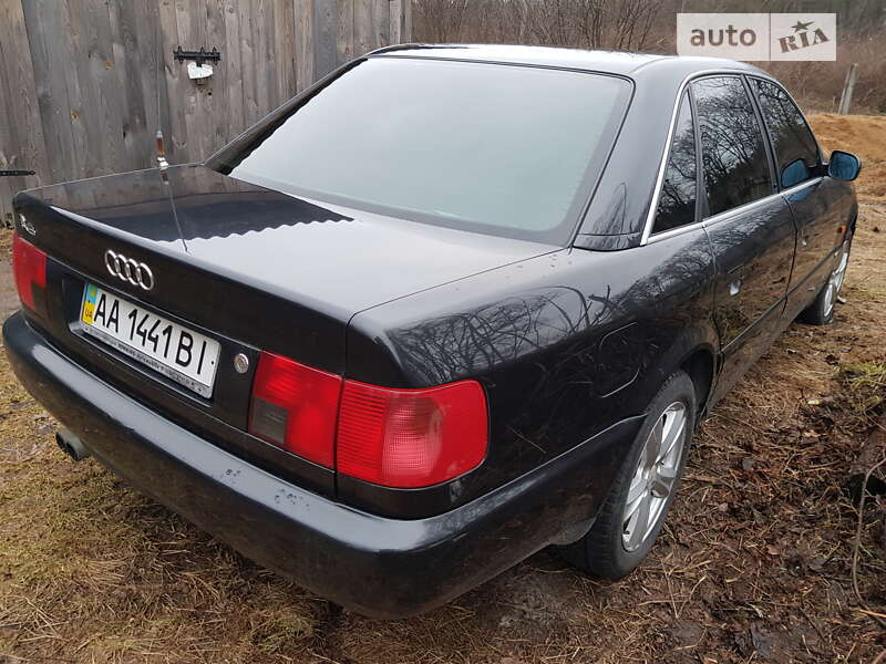 Седан Audi A6 1996 в Олевске