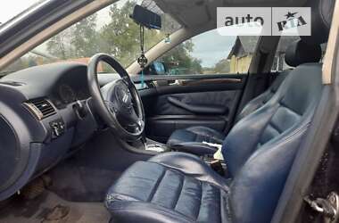 Универсал Audi A6 2001 в Жовкве