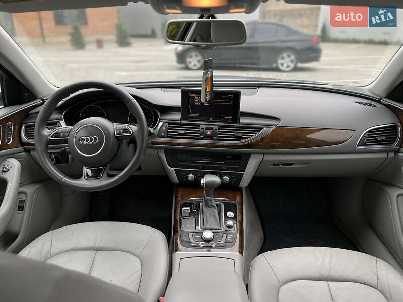 Седан Audi A6 2012 в Виннице