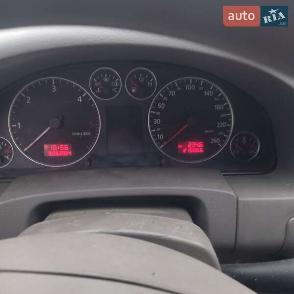 Универсал Audi A6 2003 в Ужгороде