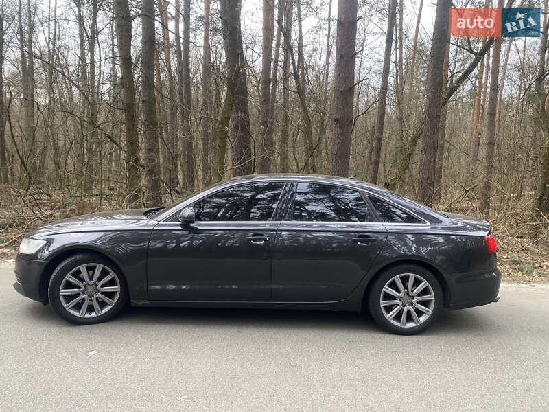 Седан Audi A6 2012 в Киеве