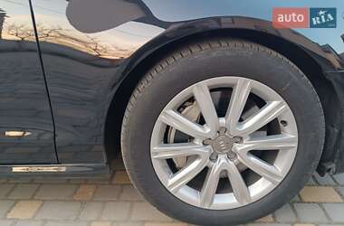 Седан Audi A6 2012 в 