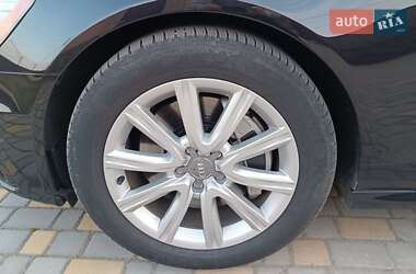 Седан Audi A6 2012 в 