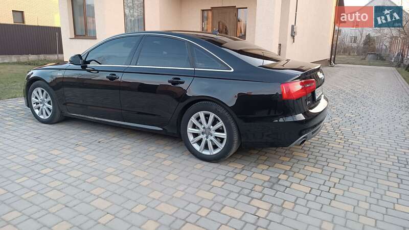 Седан Audi A6 2012 в Виннице