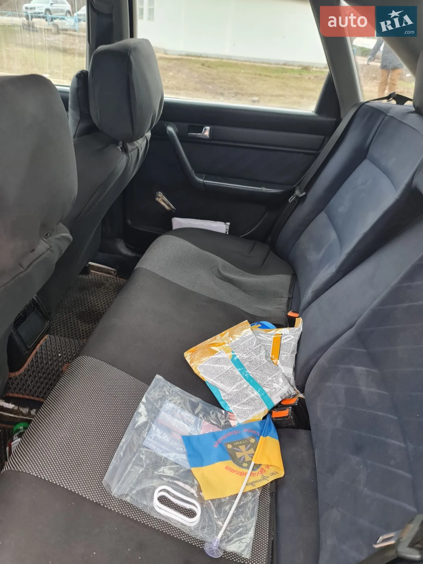 Audi A6 1995 VIN WAUZZZ4AZSN024141 фото оголошення 3 з 9