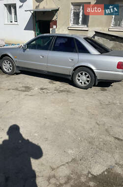 Седан Audi A6 1995 в 