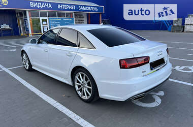 Седан Audi A6 2016 в 