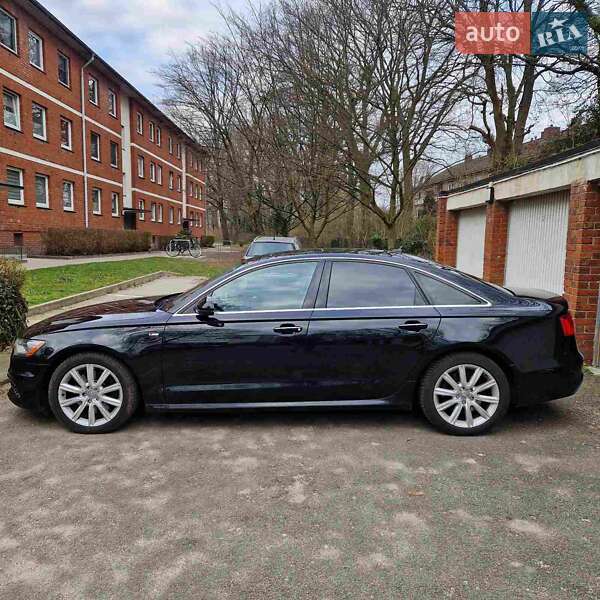 Седан Audi A6 2014 в Герці