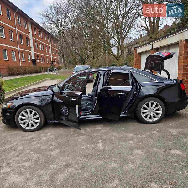 Седан Audi A6 2014 в Герці