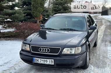 Седан Audi A6 1995 в Ровно