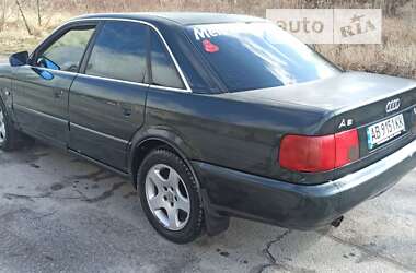 Седан Audi A6 1995 в Калиновке