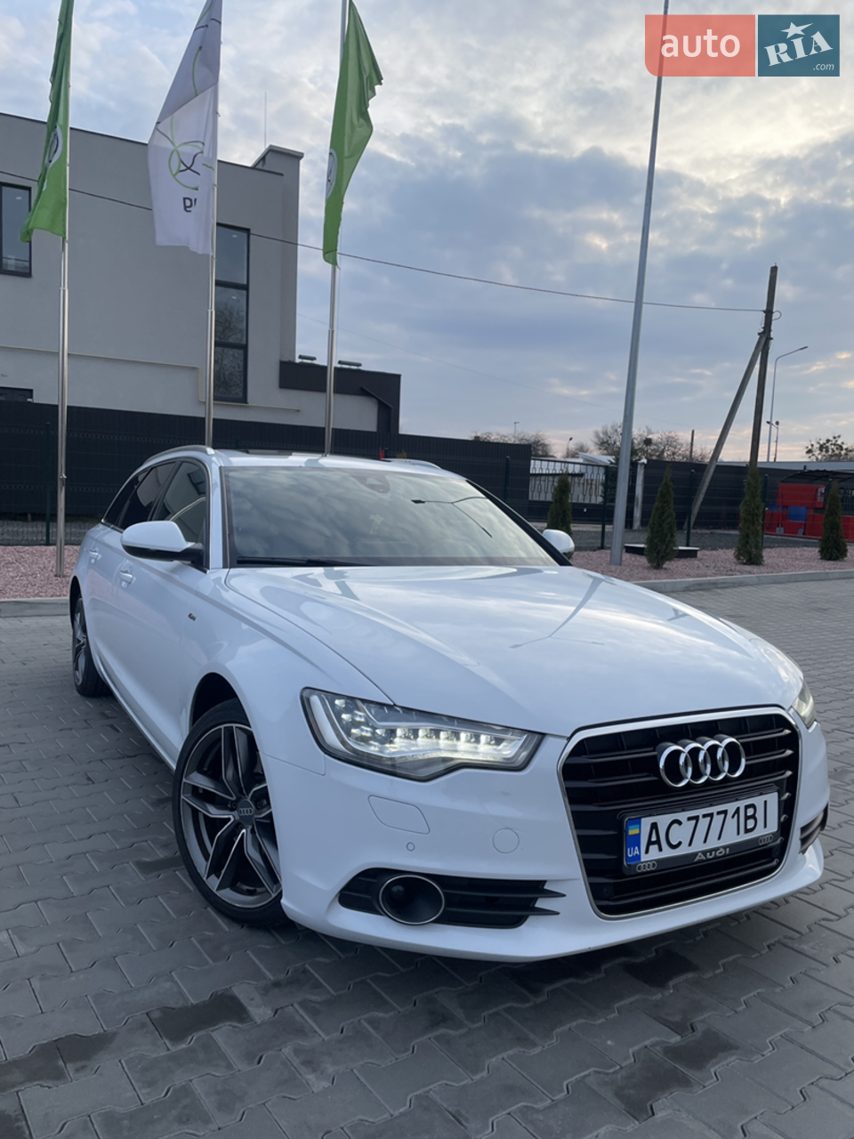 2010 Audi A6 - мініатюра 30