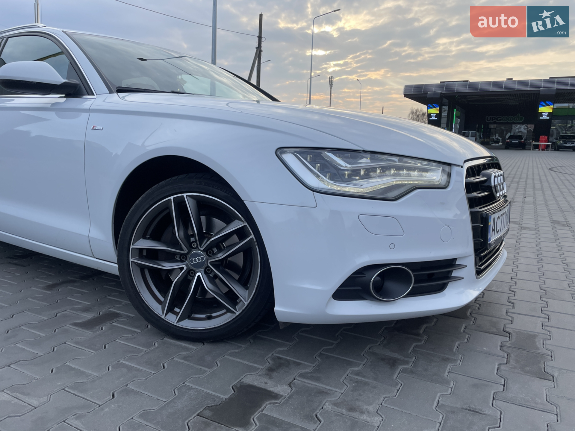 2011 Audi A6 - мініатюра 5