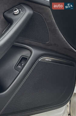 Универсал Audi A6 2011 в 