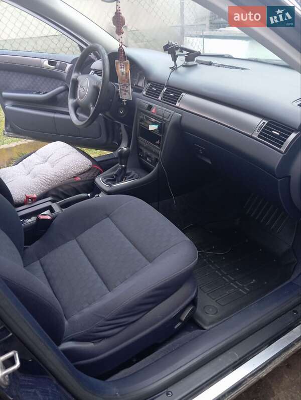 Седан Audi A6 2003 в Перечине