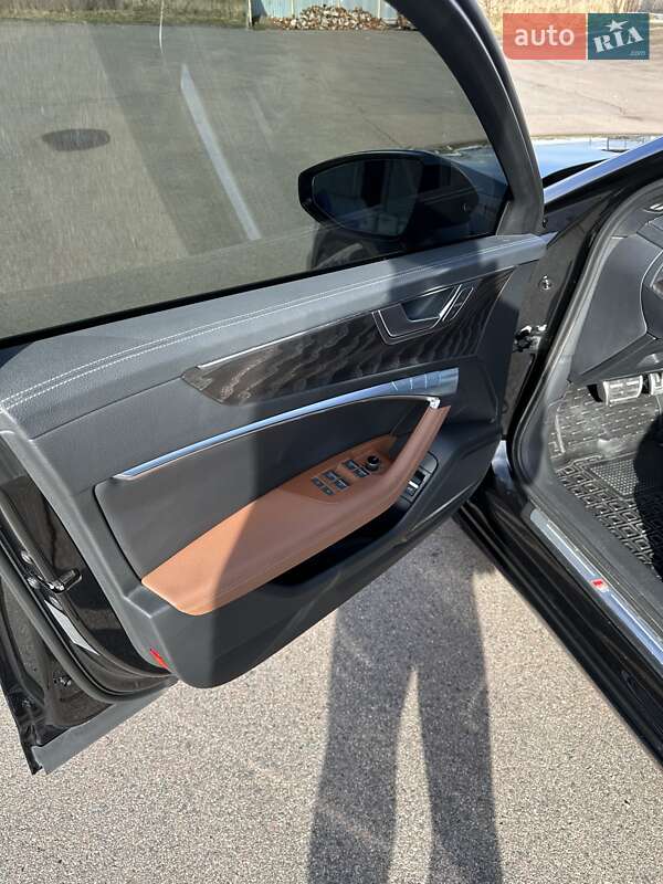 Седан Audi A6 2020 в Хусте