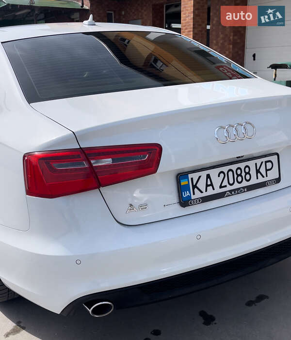 Седан Audi A6 2013 в Киеве