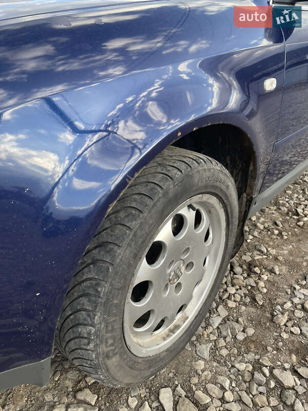 Седан Audi A6 2000 в Ивано-Франковске