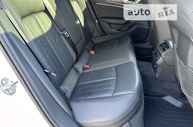 Седан Audi A6 2019 в 