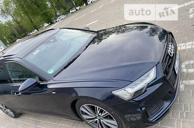 Универсал Audi A6 2019 в 