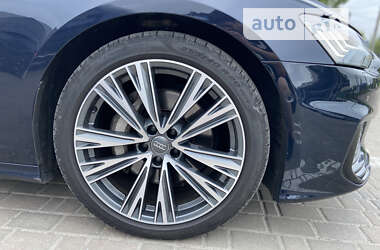 Универсал Audi A6 2019 в 