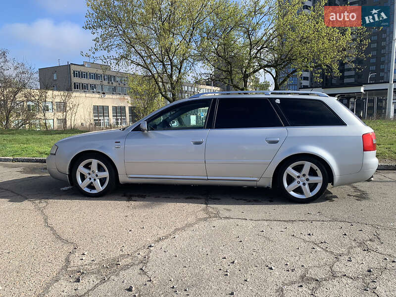 Универсал Audi A6 2002 в Киеве