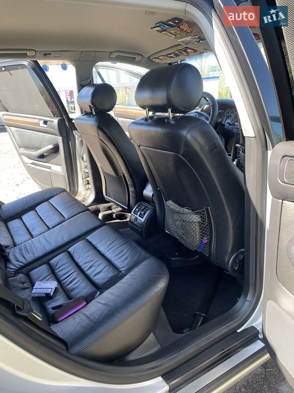 Универсал Audi A6 2002 в Киеве