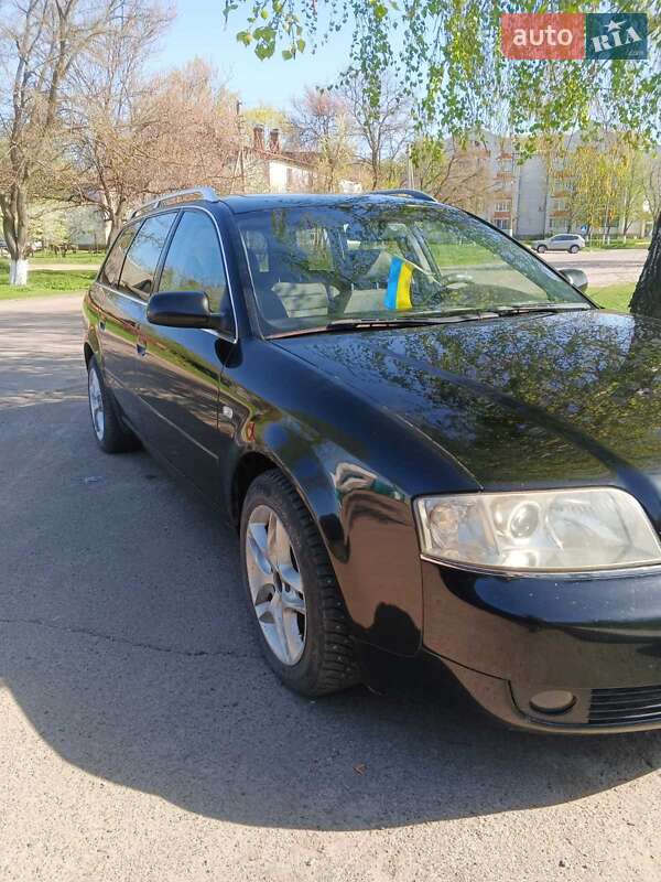 Универсал Audi A6 2003 в Варве
