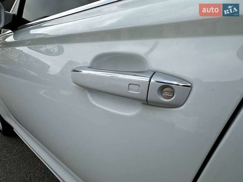 Седан Audi A6 2015 в Одессе