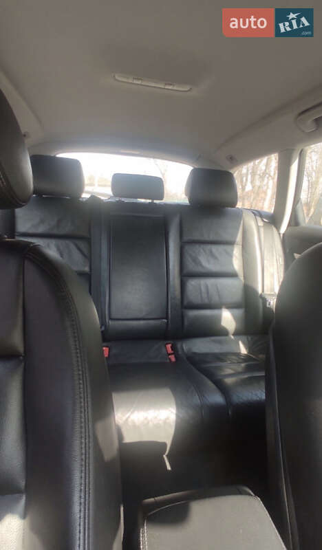 Универсал Audi A6 2005 в Носовке