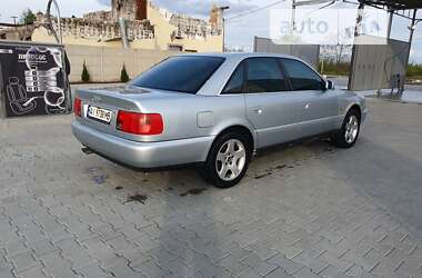 Седан Audi A6 1995 в Бородянке