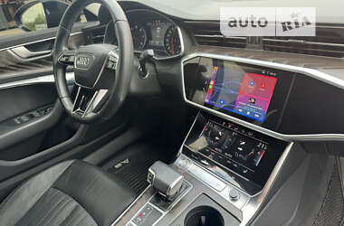 Седан Audi A6 2019 в 